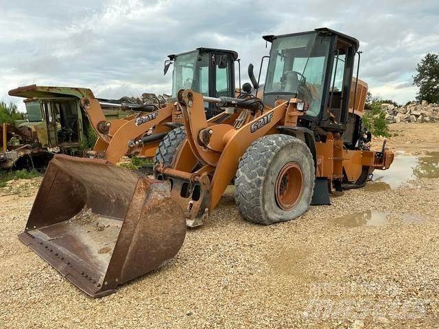CASE 621F Pale gommate