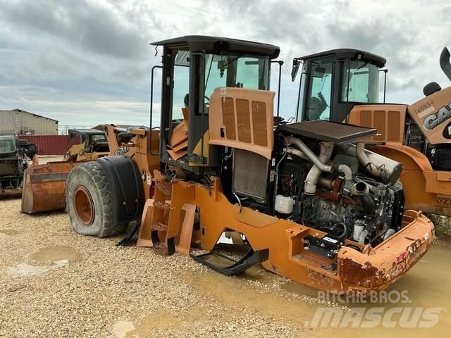 CASE 621F Pale gommate