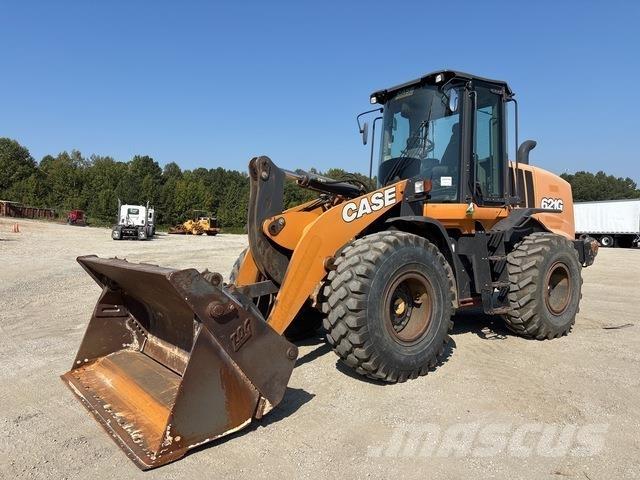 CASE 621G Pale gommate
