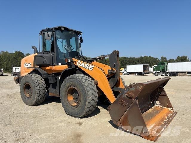 CASE 621G Pale gommate