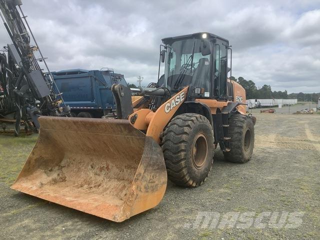 CASE 621G Pale gommate