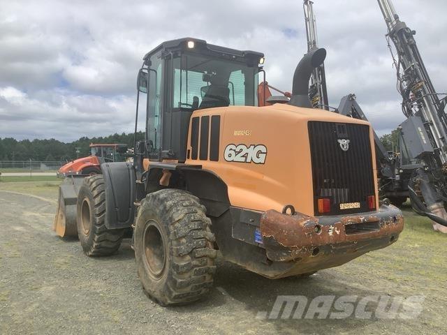 CASE 621G Pale gommate