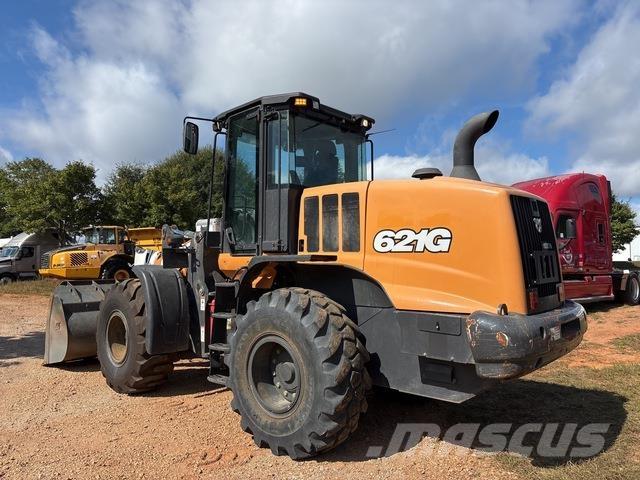 CASE 621G Pale gommate