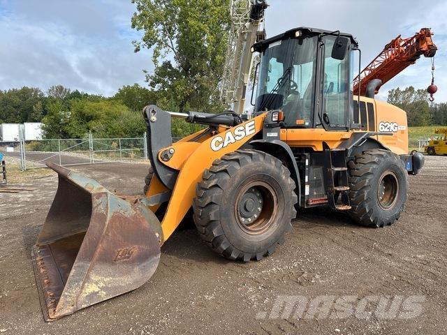 CASE 621G Pale gommate