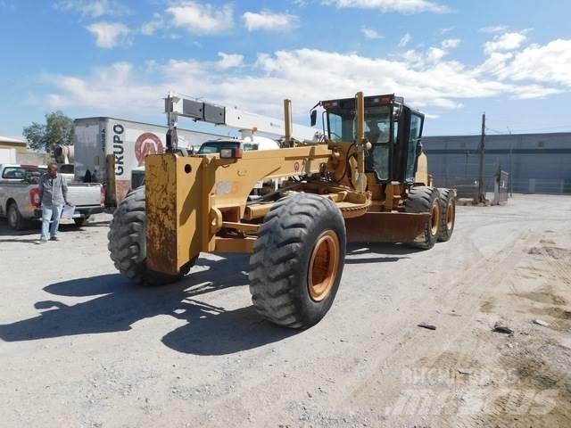 CASE 885 Motorgraders