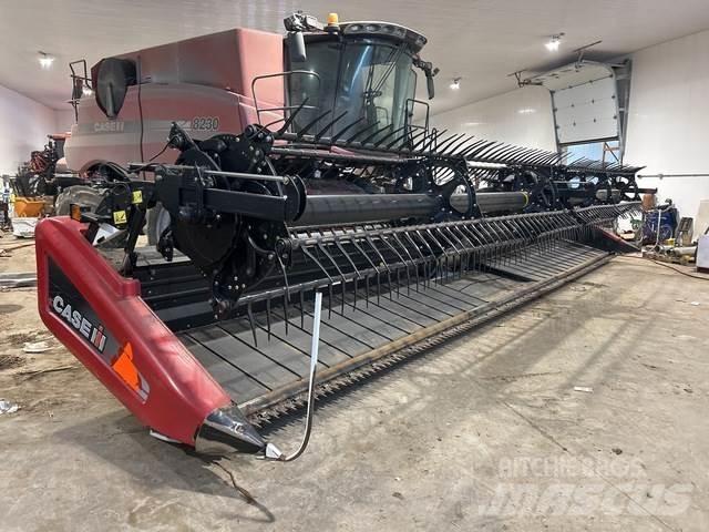 Case IH 2162 Testate per mietitrebbie