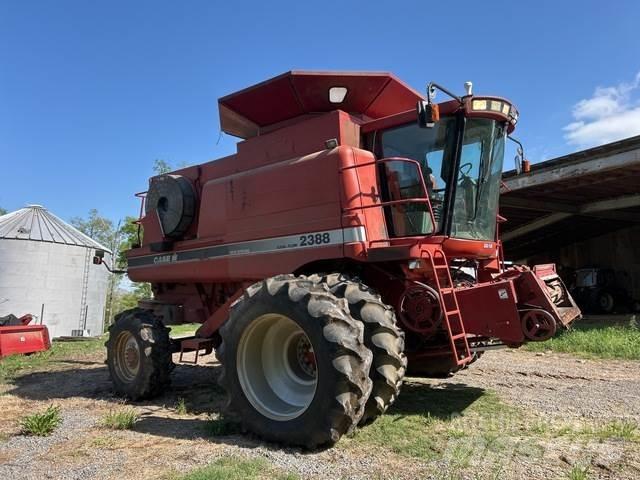 Case IH 2388 Mietitrebbiatrici