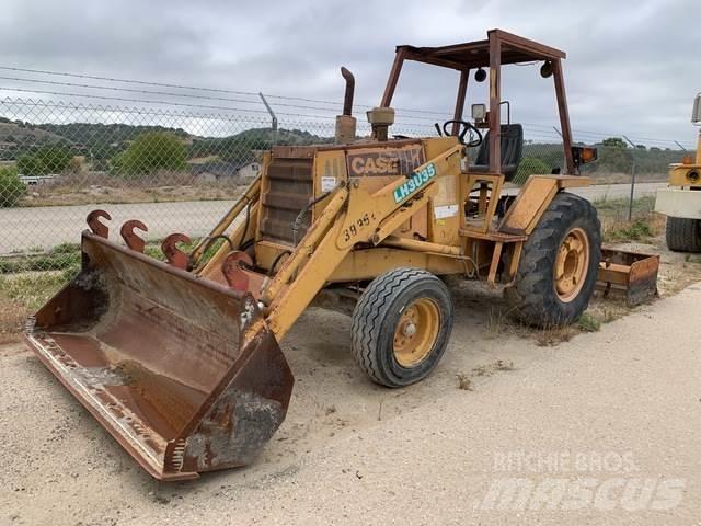 Case IH 480ELL Pale frontali e scavatori