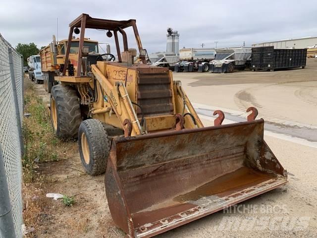 Case IH 480ELL Pale frontali e scavatori