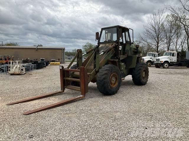 CASE MW24C Pale gommate