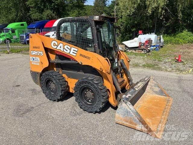 CASE SR175 Mini Pale Gommate