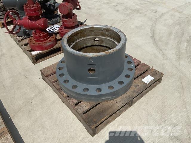  Casing Head Costruzioni - Altro