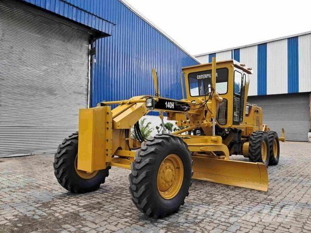 CAT 140H Motorgraders