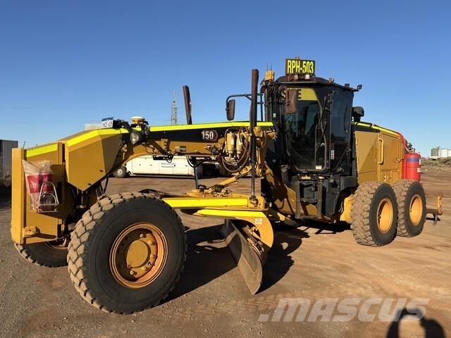 CAT 150 Motorgraders