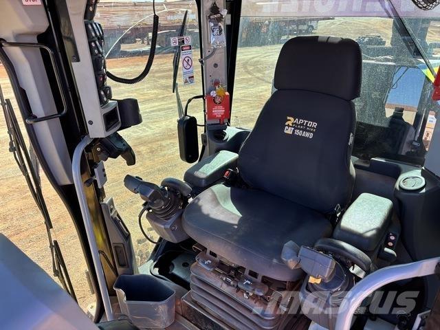CAT 150 Motorgraders