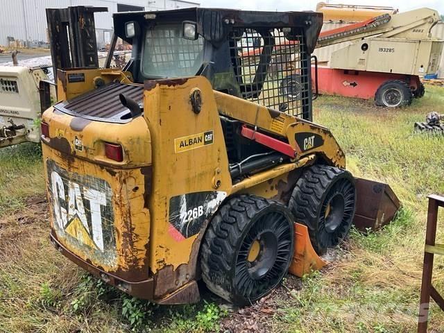 CAT 226B Mini Pale Gommate