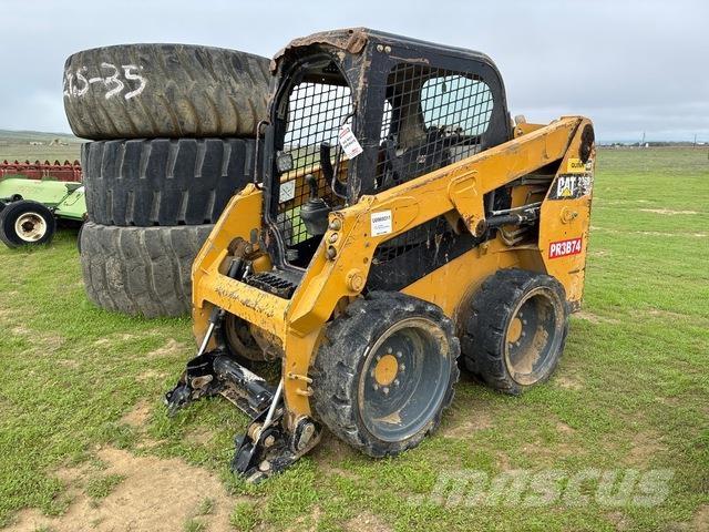 CAT 226D Mini Pale Gommate