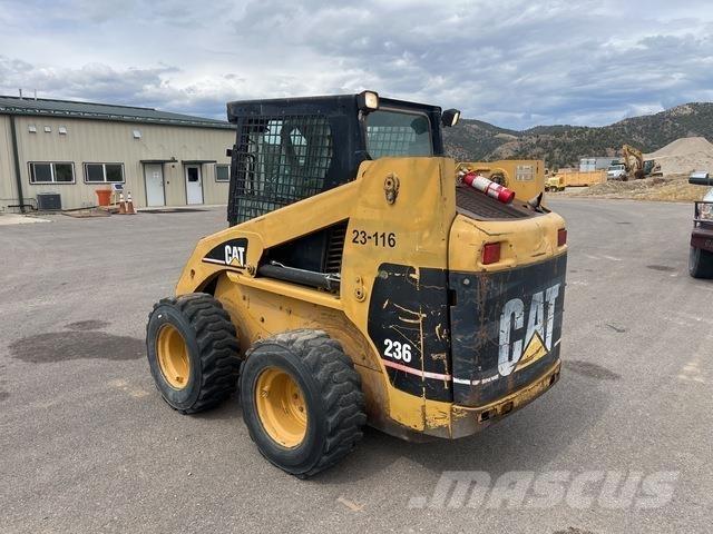 CAT 236 Mini Pale Gommate