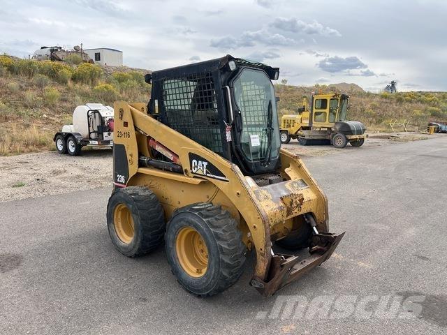 CAT 236 Mini Pale Gommate