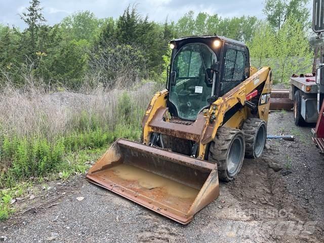CAT 236D Mini Pale Gommate