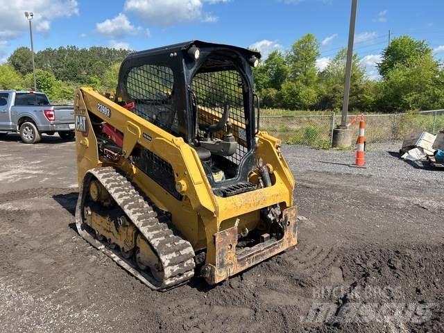 CAT 239D3 Mini Pale Gommate