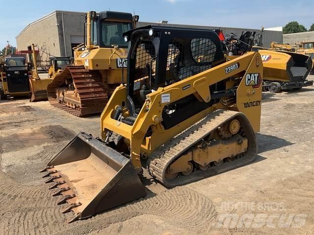 CAT 239D3 Mini Pale Gommate