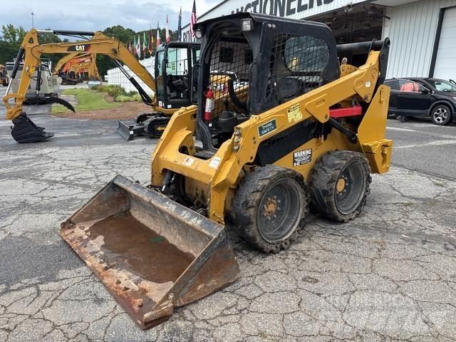 CAT 242D Mini Pale Gommate
