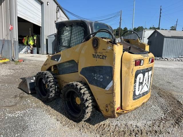 CAT 246C Mini Pale Gommate