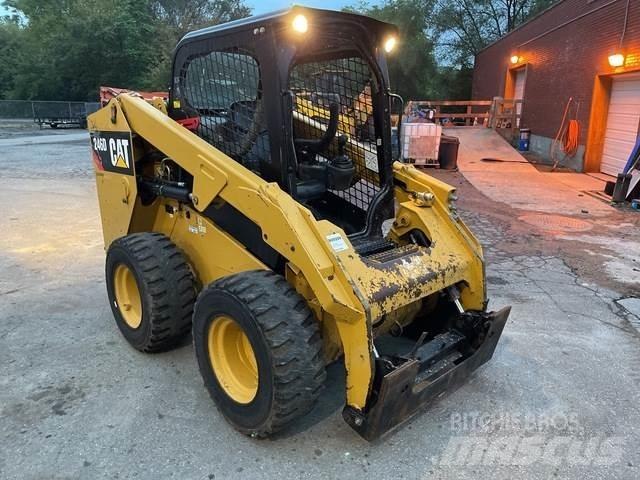 CAT 246D Mini Pale Gommate