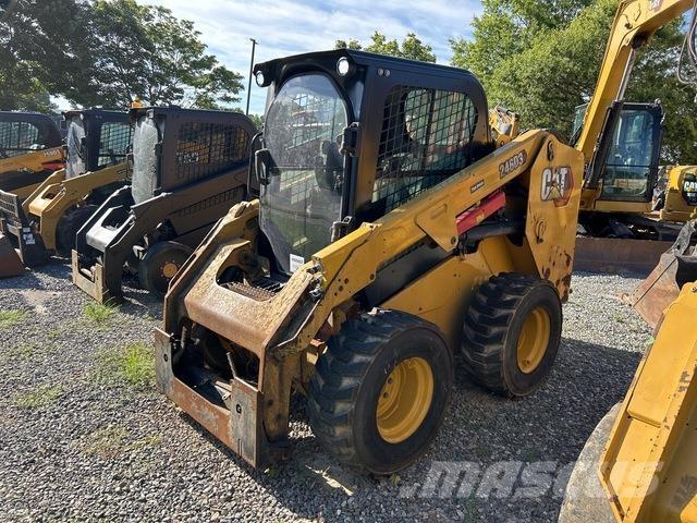 CAT 246D3 Mini Pale Gommate