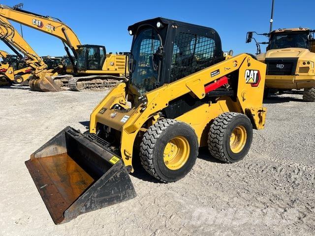 CAT 246D3 Mini Pale Gommate