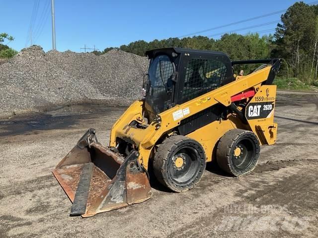 CAT 262D Mini Pale Gommate