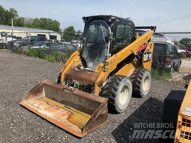 CAT 262D Mini Pale Gommate