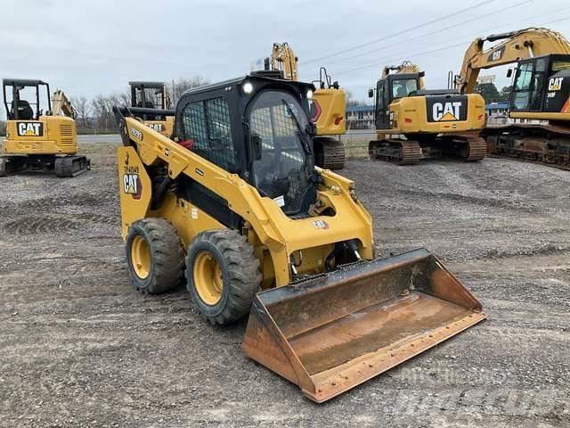 CAT 262D3 Mini Pale Gommate