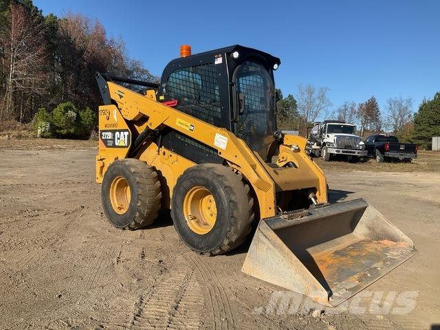 CAT 272D2 XHP Mini Pale Gommate