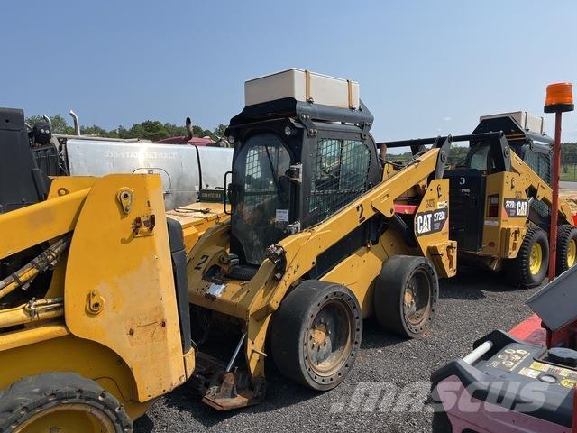 CAT 272D2XHP Mini Pale Gommate