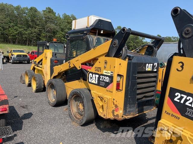 CAT 272D2XHP Mini Pale Gommate