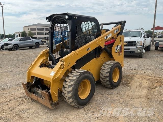 CAT 272D3 Mini Pale Gommate