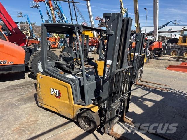 CAT 2ET4000 Carrelli elevatori elettrici