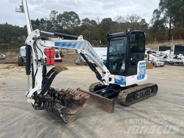 CAT 303.5CR Miniescavatori