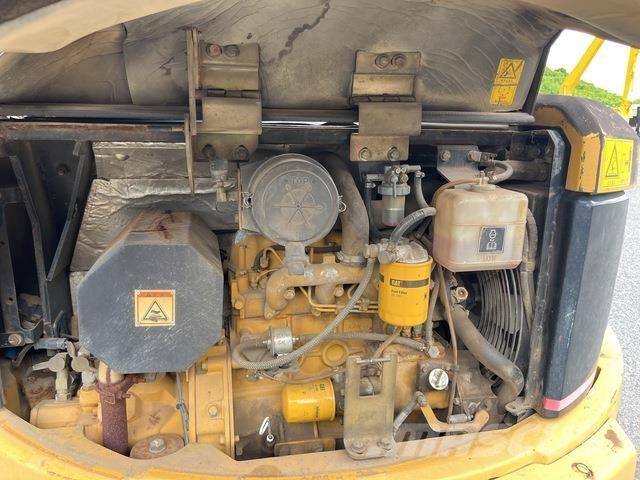 CAT 305 CR Miniescavatori