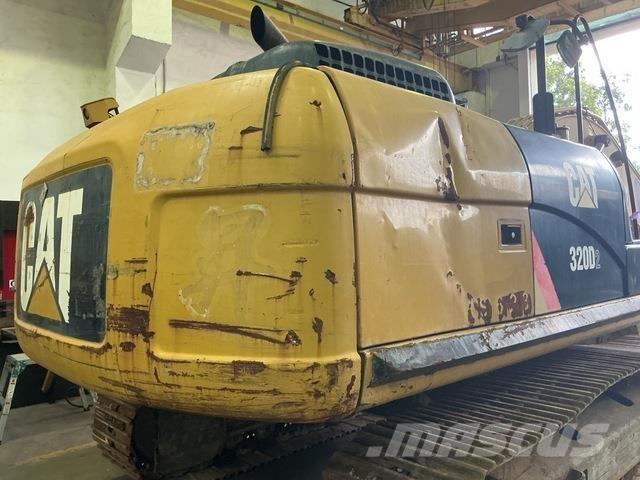 CAT 320D2 Escavatori cingolati