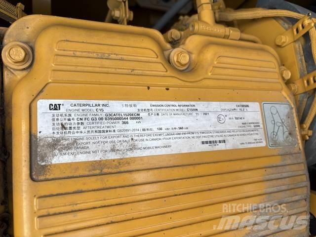 CAT 374 Escavatori cingolati