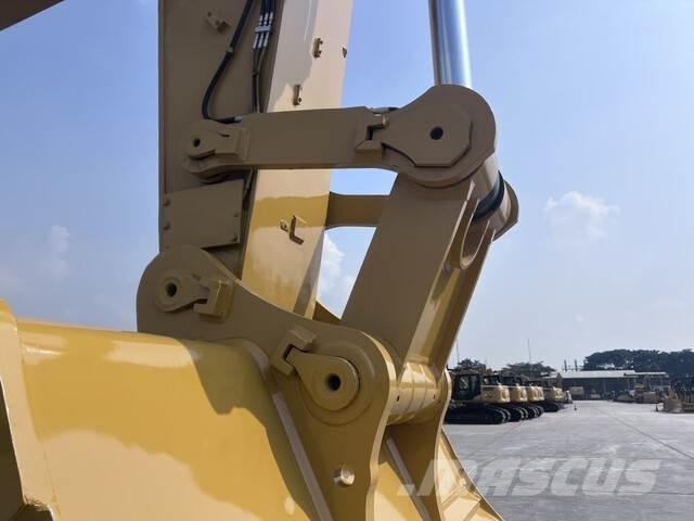 CAT 395 Escavatori cingolati