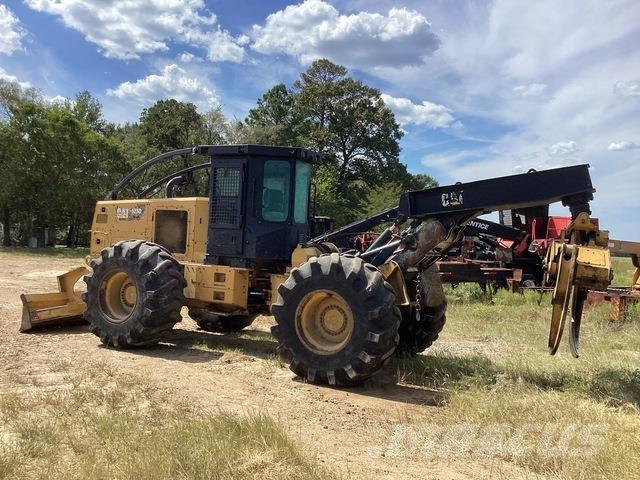 CAT 525D Trattori Forestali