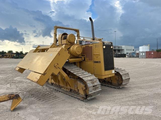 CAT 561N Posatubi cingolati