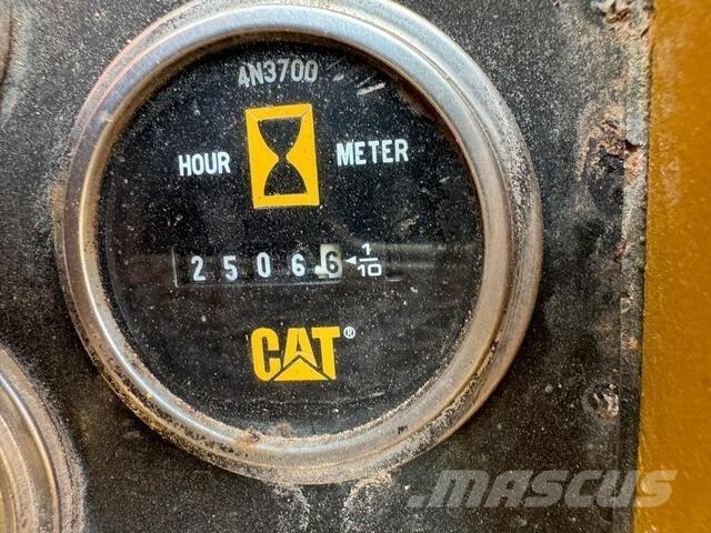 CAT 583H Posatubi cingolati