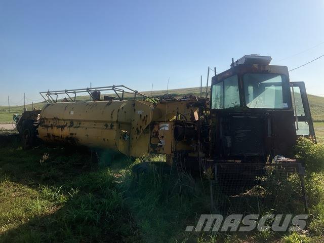 CAT 613C Autocisterne