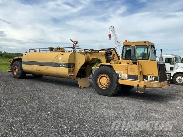 CAT 613C Autocisterne