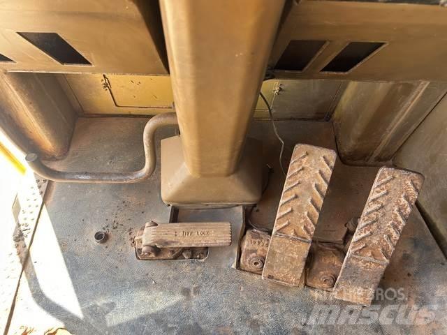 CAT 633E Ruspe